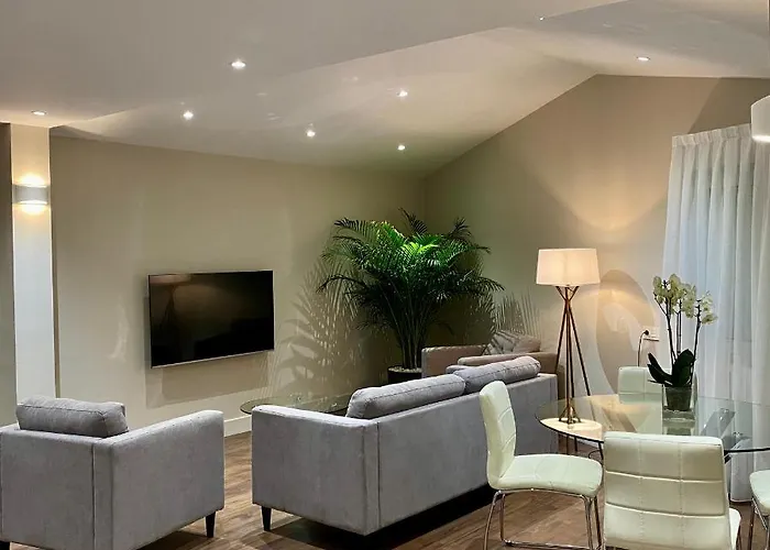 Harpazul Apartahotel *